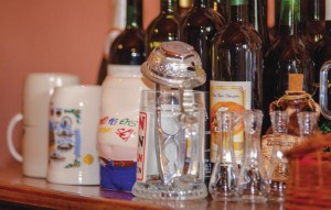 ckn300_associated_01