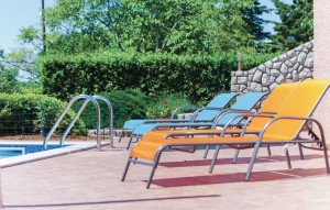 ckn300_associated_08