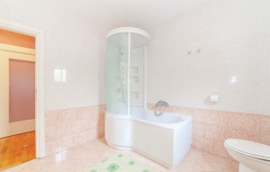 ckn300_bath_05